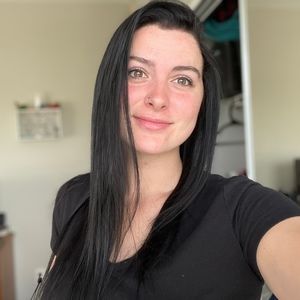 Meet your Posher, Carissa